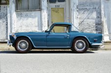 1968TriumphTR25004.jpg