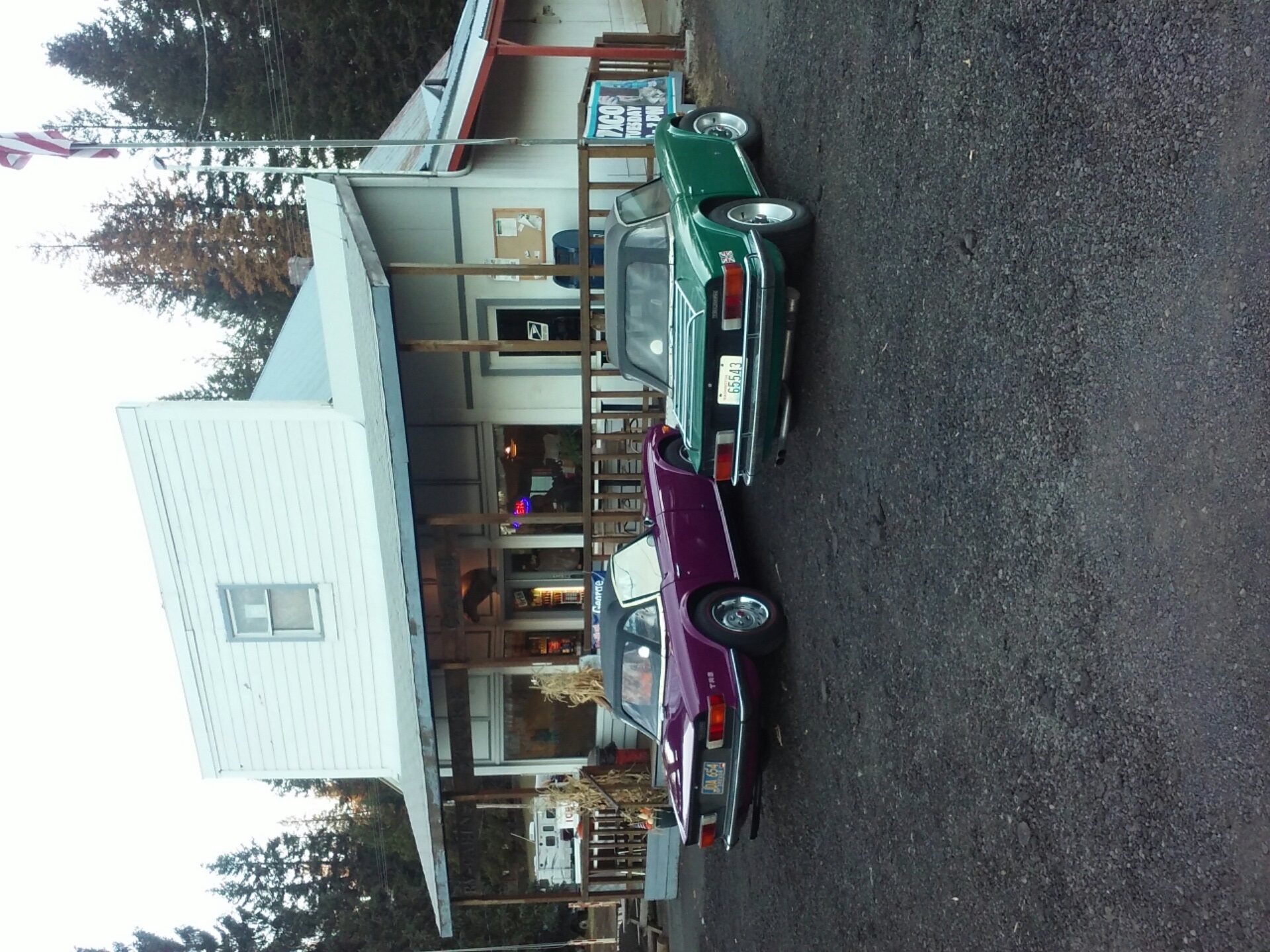 1016181750_resized.jpg
