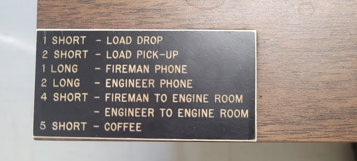 1758830443389.png