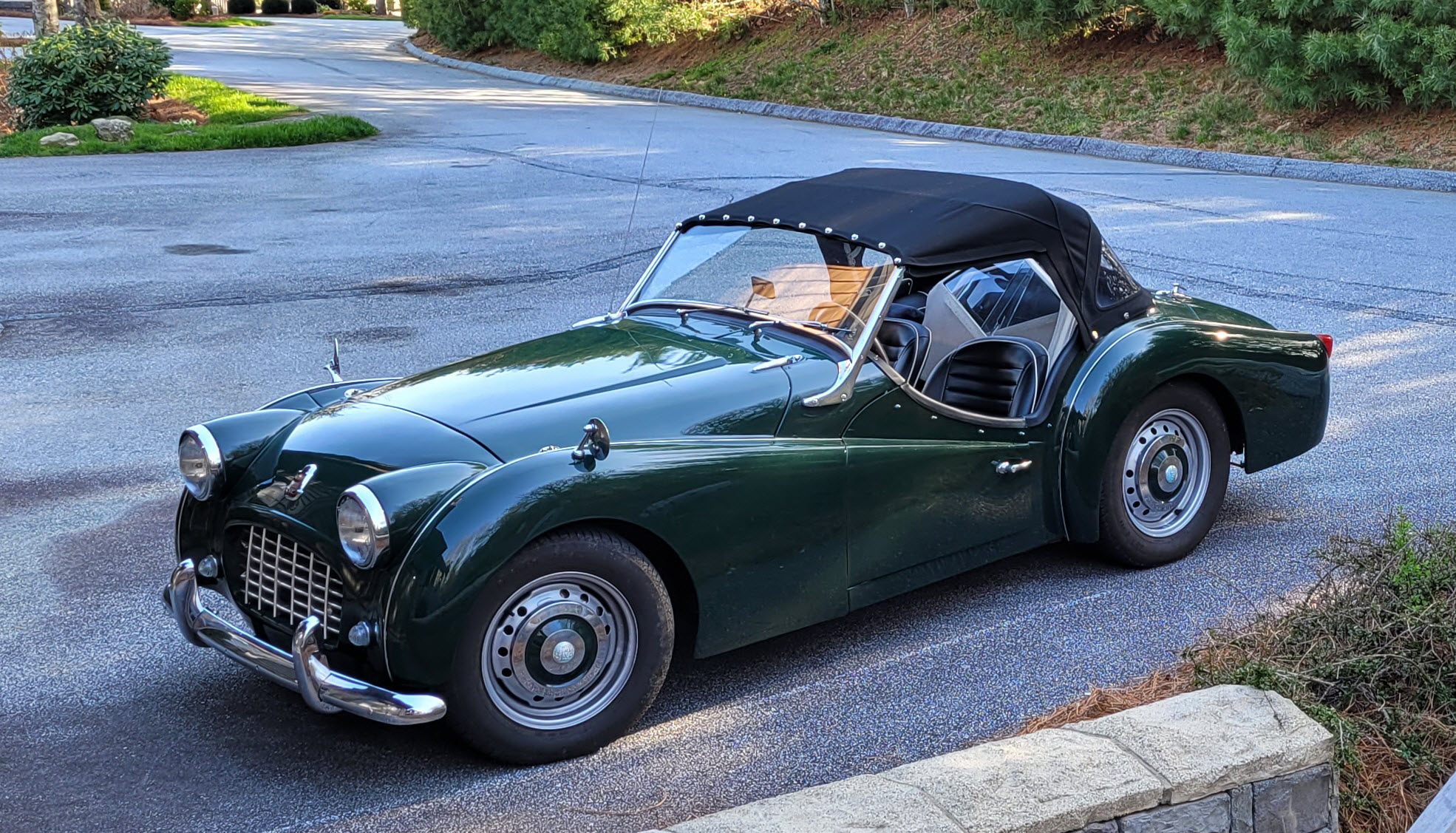 1960 TR3.jpg