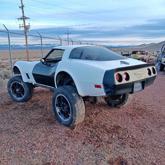 4x4vette.jpg