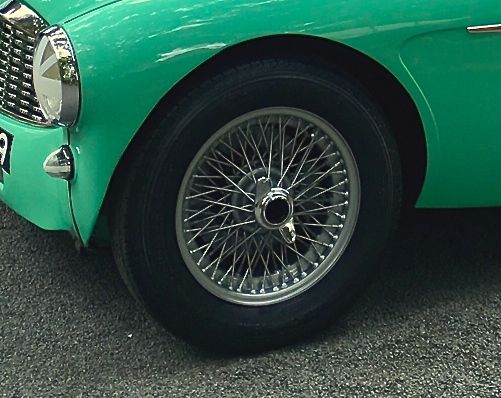 '57 414 Wire Wheel w:Lightened KO.jpg