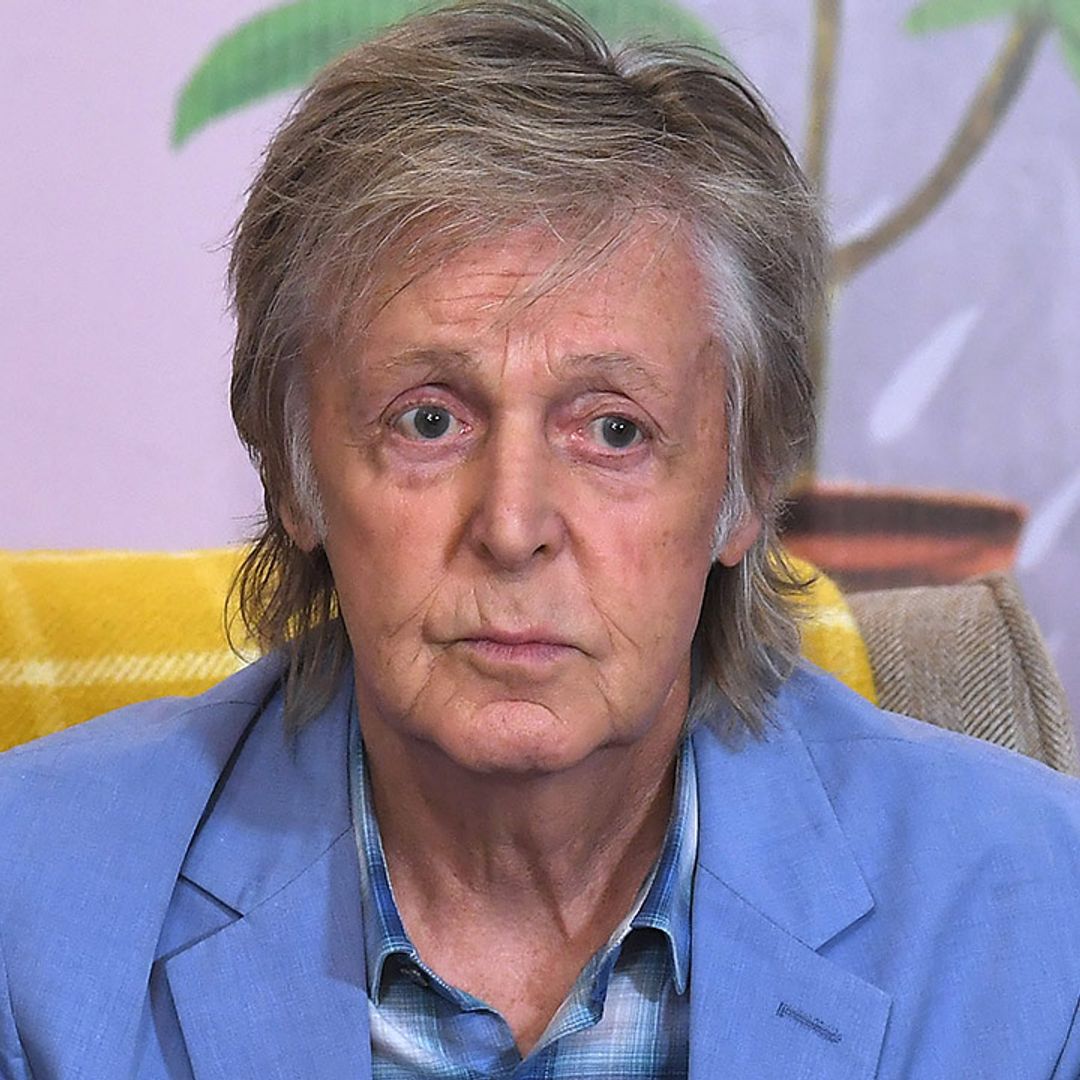 5e8d59fc458b-paul-mccartney-book-signing-t-1604807940.jpg