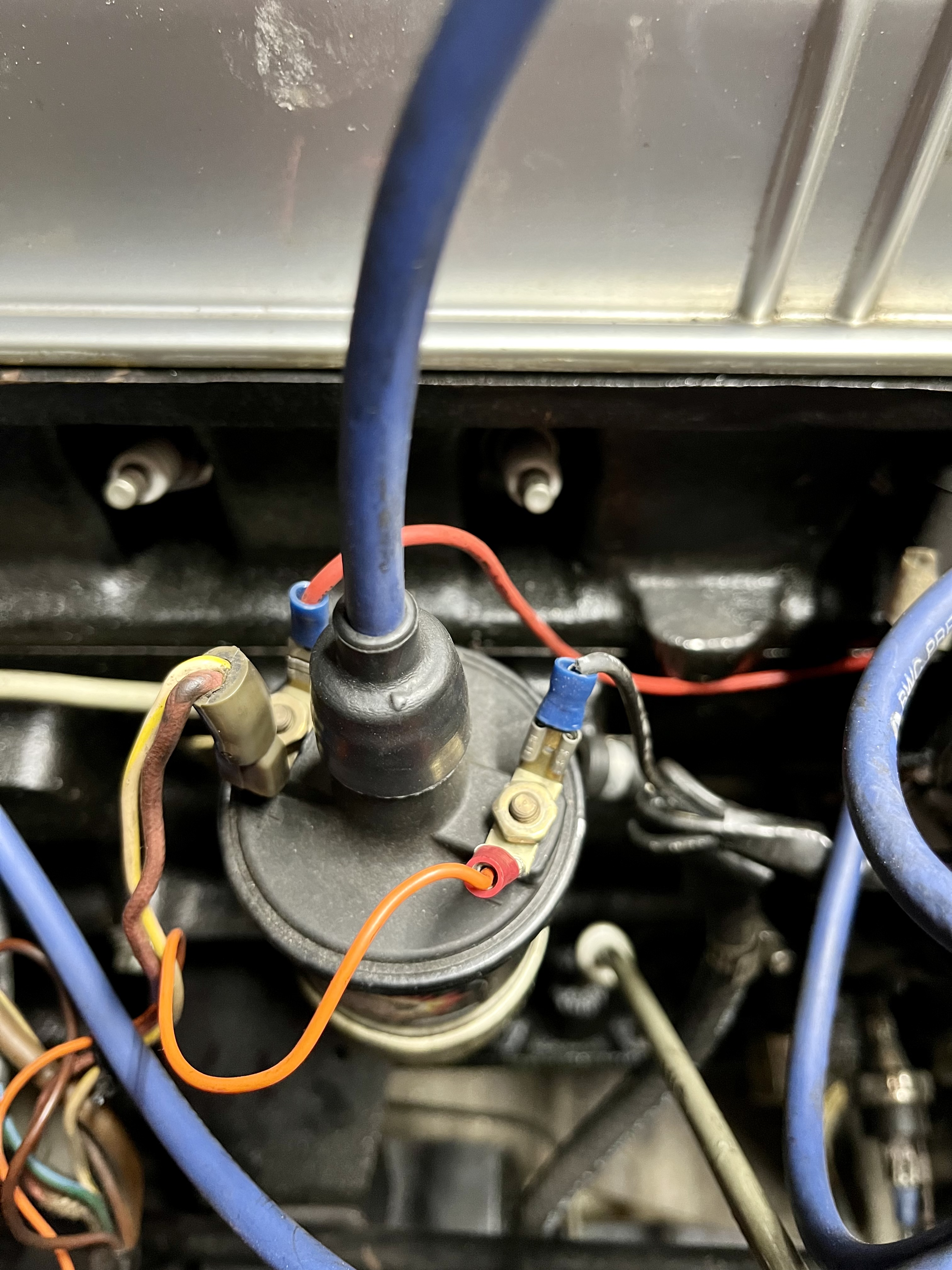 thumbnail image 2 of AccuSpark Electronic Distributor & Ignition Pack For MGB 1962-1974 – With Blue Leads & Sports Coil 2 of 2