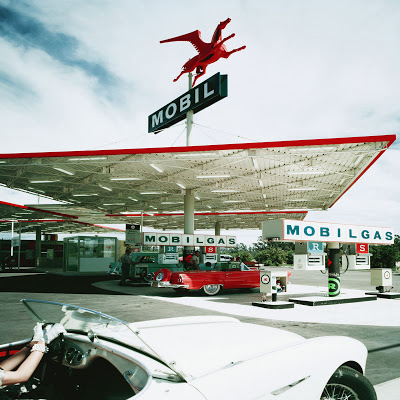 Anaheim Mobil, 1956 (2).jpg