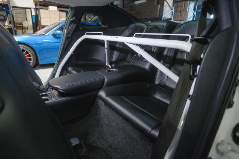 AP_HarnessBar_GTR_Installed-1.jpg