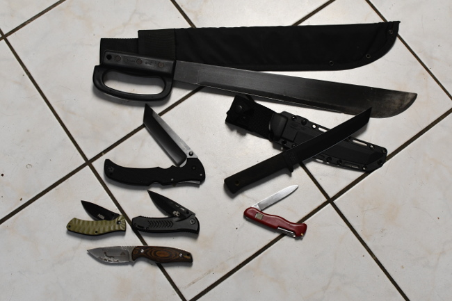 blades1.JPG