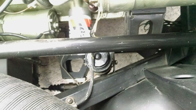 BrakeReservRHD_side (640x360).jpg