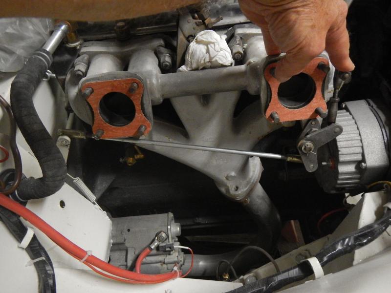 Carb linkage.jpg