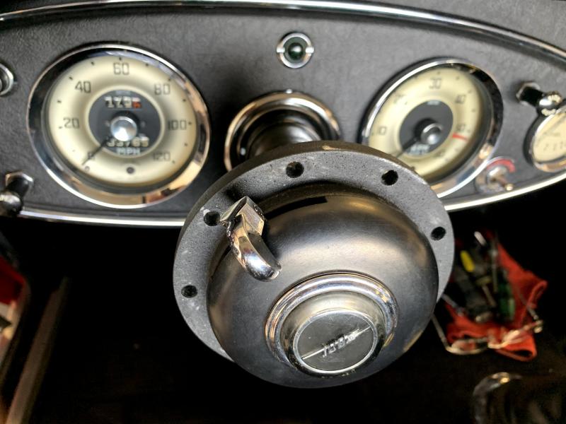 Control Head 1.jpg