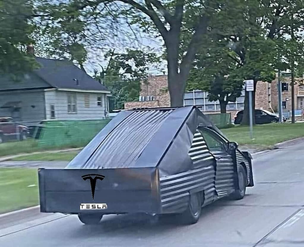 cybertruck.jpg