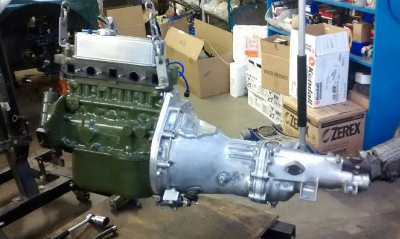 engine and tranny - 2Dec2016.jpg