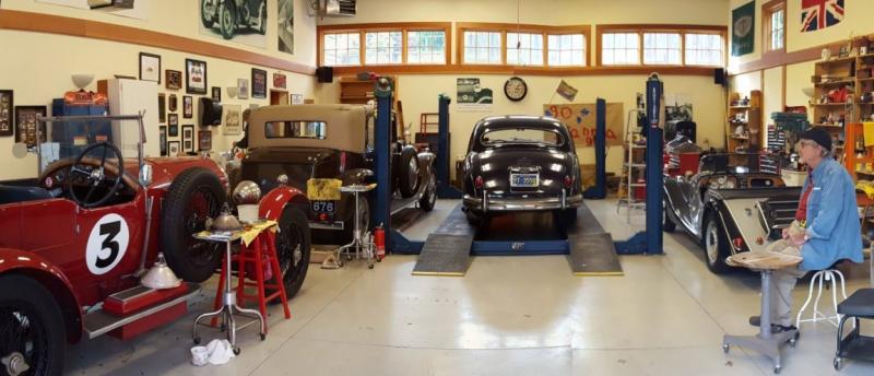 examing Pete's Jag - 12Oct2016 at Dick's small.jpg