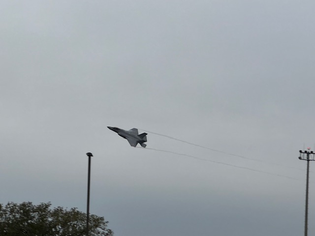 F35.jpg