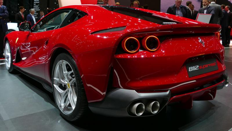 ferrari.jpg