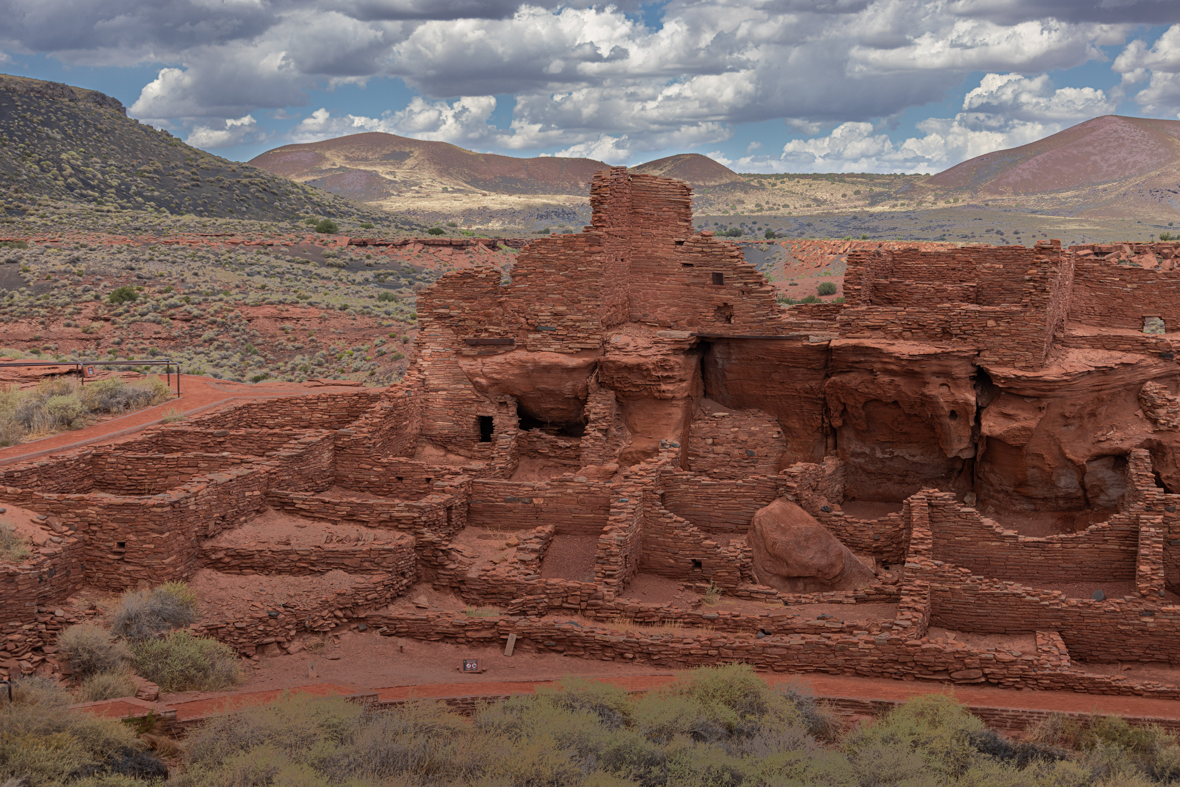 Flag_and_Sedona-4868.jpg