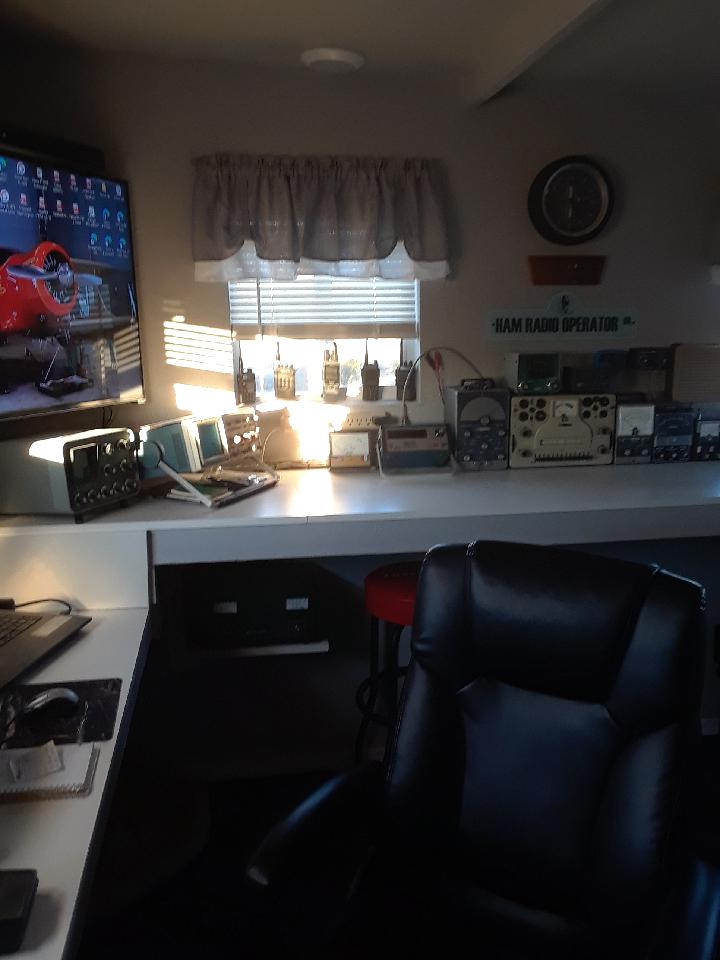 George_Radio_Shack-3.jpeg