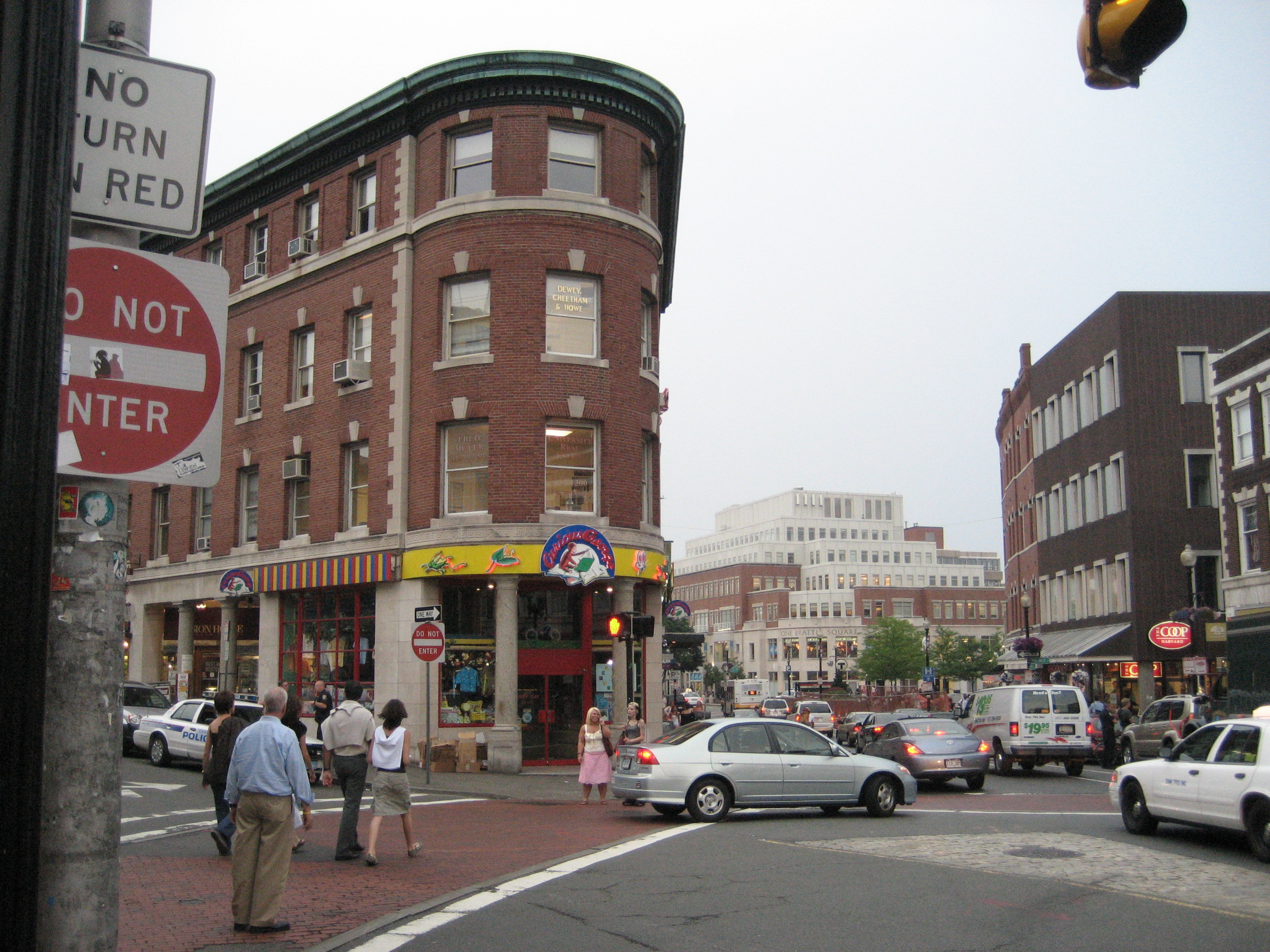 Harvard Square.jpg