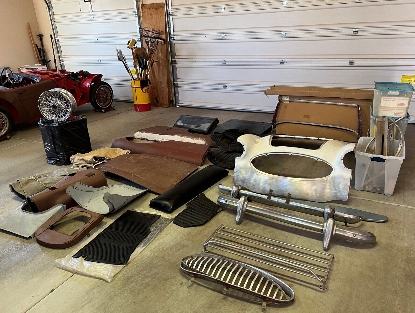 healey parts.jpg