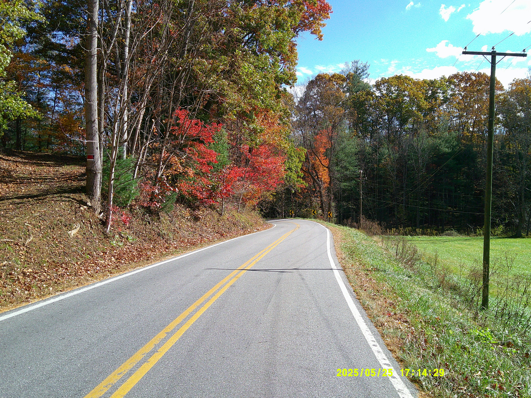 MerrimanNaffStarlight Roads 004.JPG
