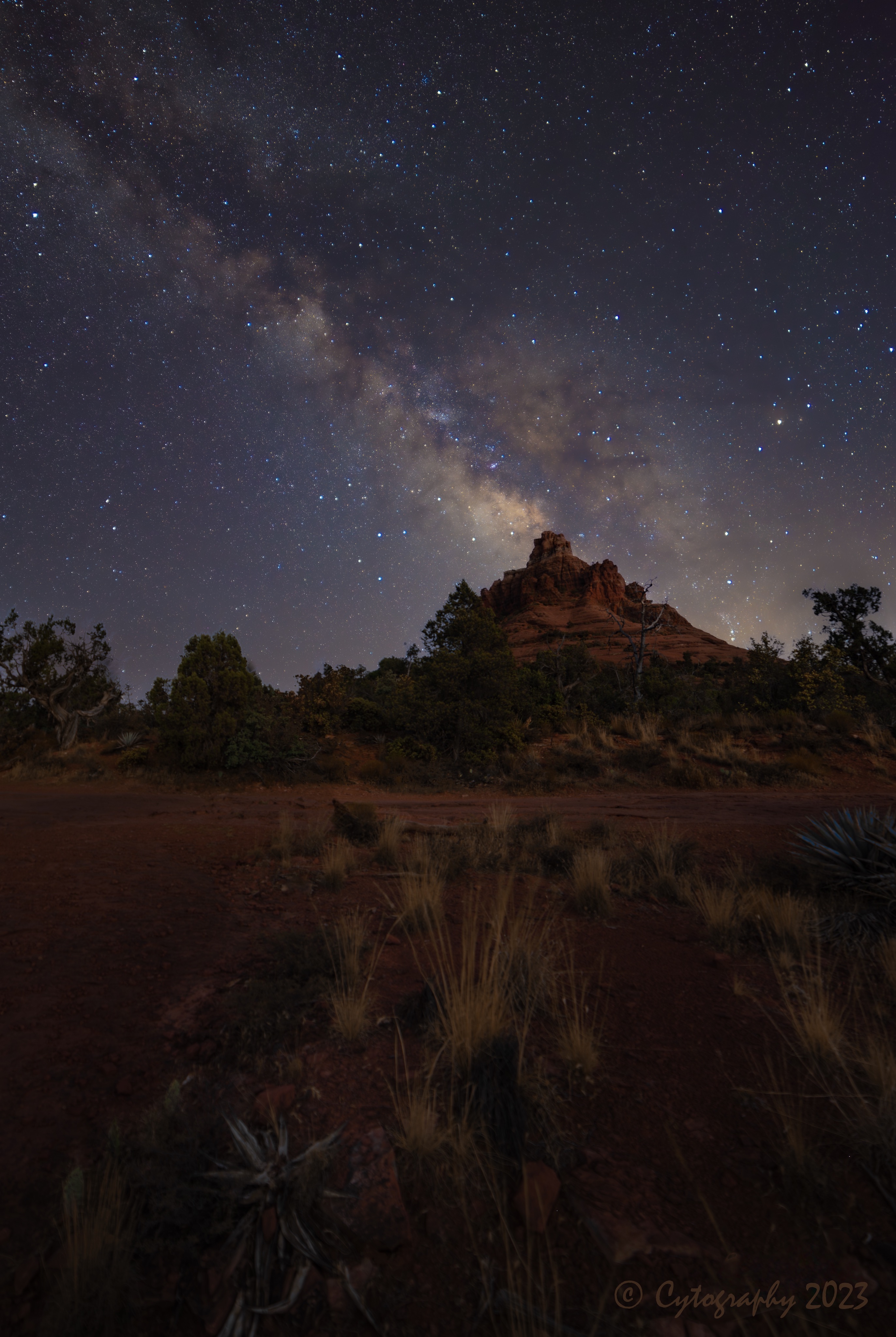 MilkyWay_Sedona_BellRock8_Crop_nosig_small.jpeg