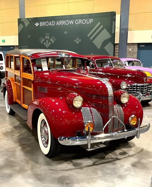 Old Station Wagon.jpg