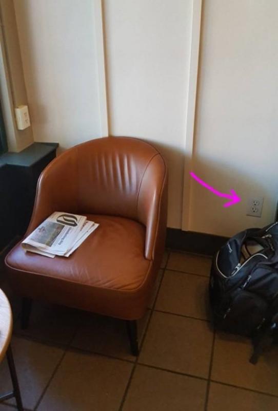 outlet.jpg