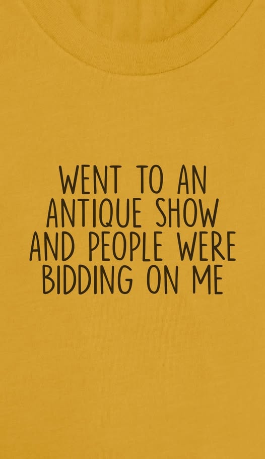 People were bidding.jpg