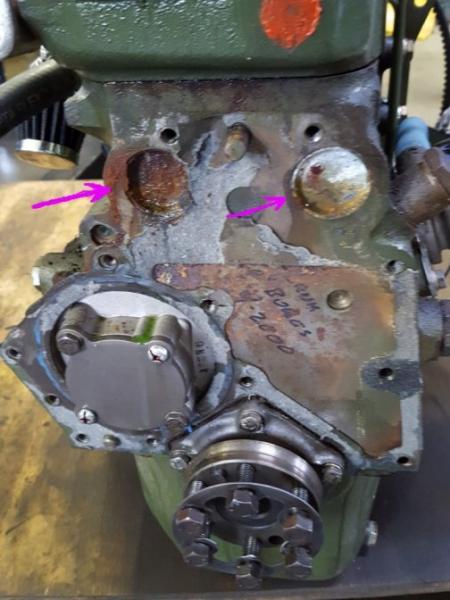 rusty coolant blanking plugs - to be replaced.jpg