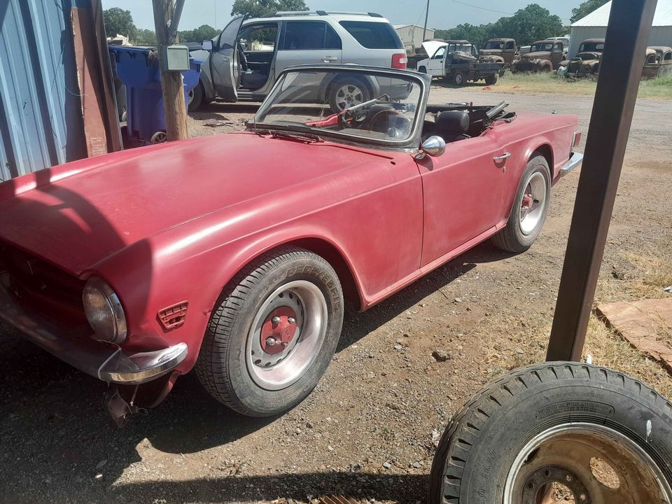 tr6 3.jpg