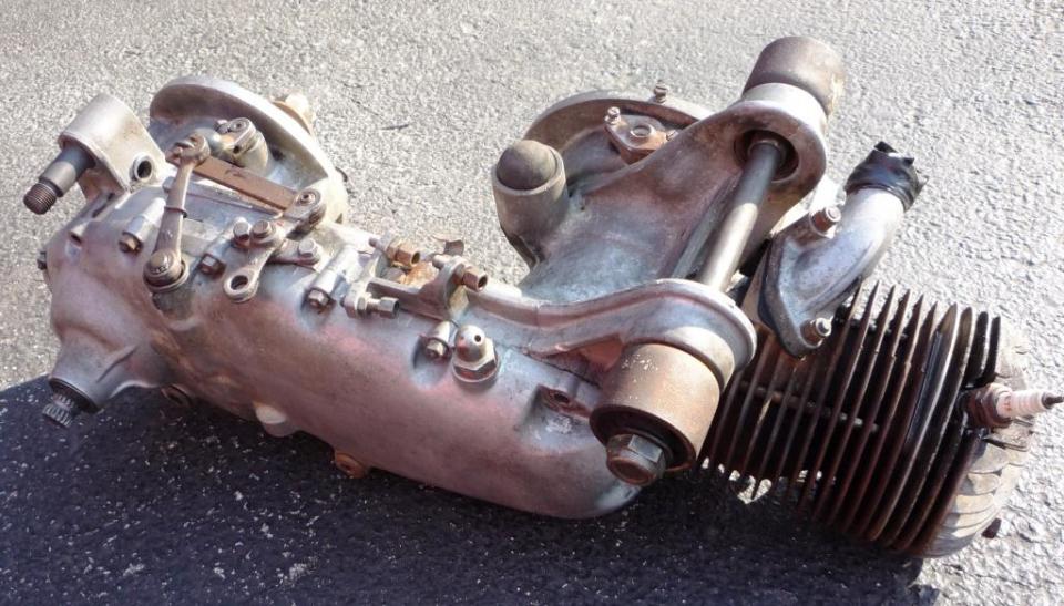 TV175 engine 005.jpg