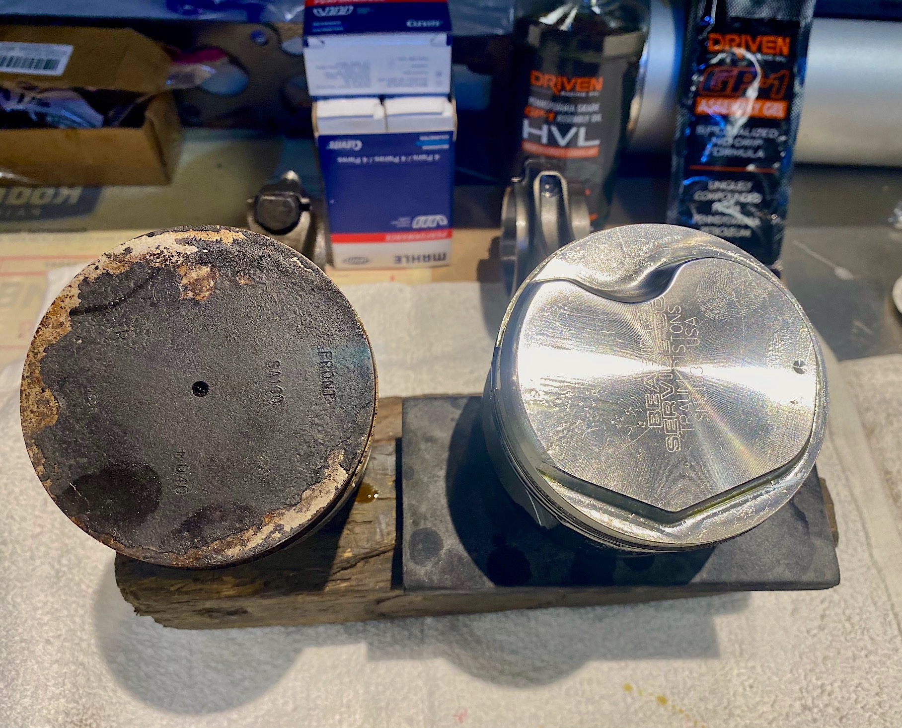 Two Pistons 3.jpg