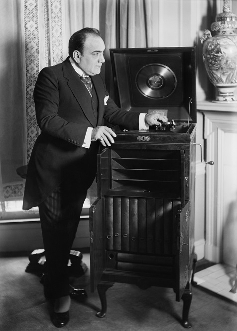 Victrola.jpg