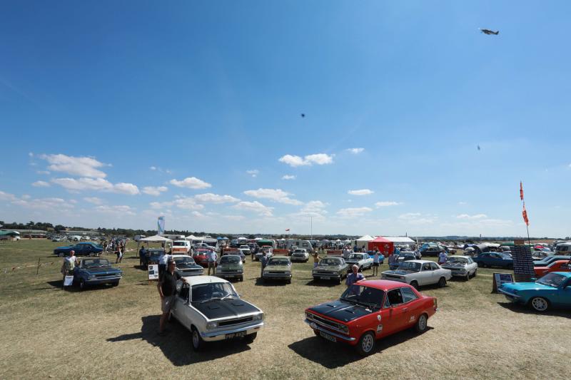 Viva GT Stand & Spitty MH 2018-sml.jpg