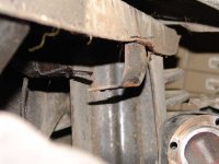 147520-broken-bracket2.jpg