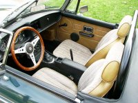 165385-MGB_inter.JPG
