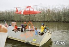188470-ParadeFloatontheRiver.JPG