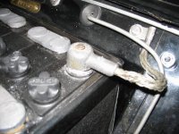 208160-BatteryHelmetConnection.JPG