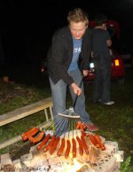 234716-hotdogs.jpg