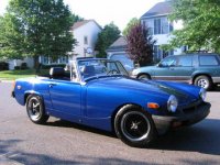 235363-johns__car2.jpg