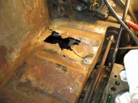 hole in firewall1.jpg