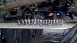 fin bolts.jpg