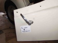 TR3doorhandle.jpg