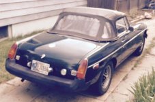 1977 MGB.jpg