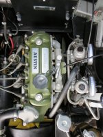 19-engine-top.jpg 19-engine-top.jpg