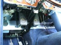 02-22-07 Computer speakers driver side.jpg