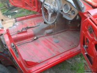 tr6_b_post_gusset1.jpg