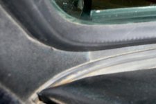 Windscreen Frame Trim LL.JPG