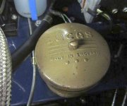 bulb_holder_1.jpg bulb_holder_1.jpg