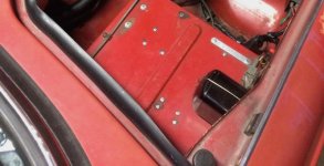 View of rear seal, right side.jpg